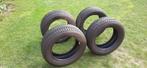 4 winterbanden, 215/60R16, praktisch nieuw. Min 180euro, Auto-onderdelen, Banden en Velgen, Ophalen, 16 inch, Winterbanden, Band(en)