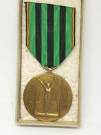 Medaille voor de 30e verjaardag van de overwinning 1945-1975, Ophalen of Verzenden, Landmacht, Lintje, Medaille of Wings