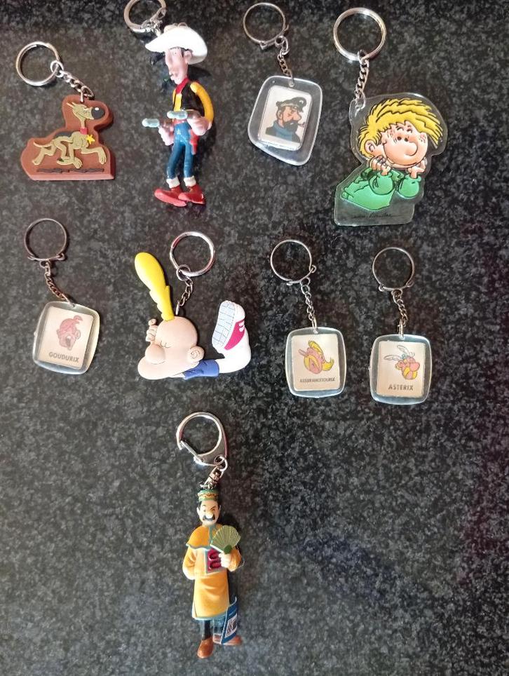 9 porte-clefs sur le thème de la bande dessinée (pièce/lot)., Collections, Personnages de BD, Neuf, Ustensile, Autres personnages