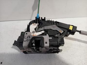 PORTIERVANGER CV ELEKTR. LINKS ACHTER C (W205) beschikbaar voor biedingen