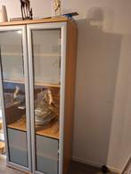 Vitrinekast, Enlèvement, Verre