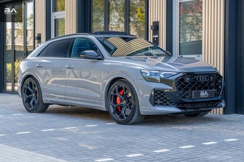 Audi RSQ8 Performance 640 PK Nardogrey NEW, Auto's, Audi, Bedrijf, RSQ8, 360° camera, 4x4, Aangepast voor mindervaliden, Achteruitrijcamera