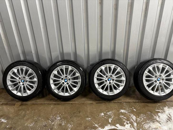 Originele Bmw velgen+ Zomerband 225/45R17 94Y, Auto-onderdelen, Banden en Velgen, Band(en), Zomerbanden, 17 inch, 225 mm, Personenwagen