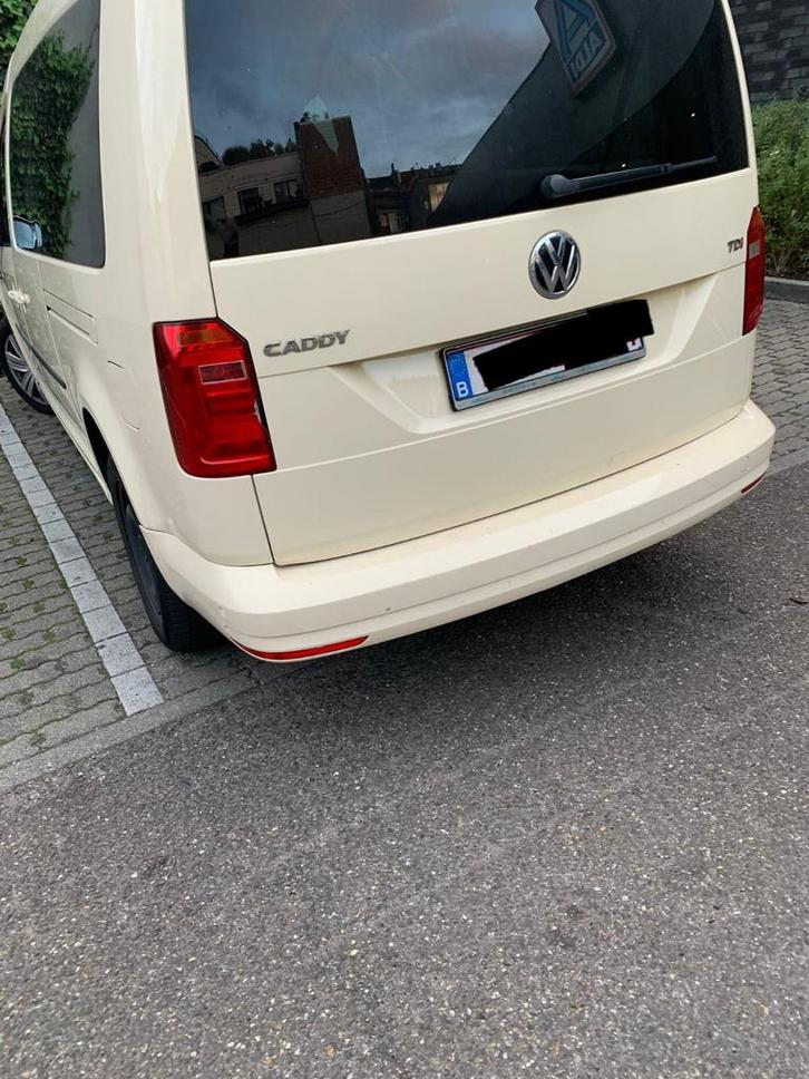 Caddy Volkswagen 2l   7places  automatique, Autos : Pièces & Accessoires, Éclairage, Volkswagen, Utilisé, Enlèvement