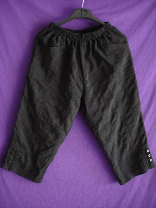 Leuke zomerbroek tot net onder de knie., Kleding | Dames, Broeken en Pantalons, Gedragen, Maat 38/40 (M), Zwart, Driekwart, Ophalen of Verzenden