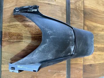 BMW GS 1200 / 1250 achterspatboard mudsling beschikbaar voor biedingen