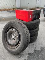 4 Pneus HIVER SEAT, VW + 8 JANTES ENJOLIVEURS SEAT, Autos : Pièces & Accessoires, Enlèvement ou Envoi, 14 pouces, Pneus hiver