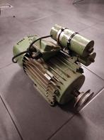 Motor 3pk 2,2 kw 230v 2850t/m voor bv zaagmachine, Enlèvement
