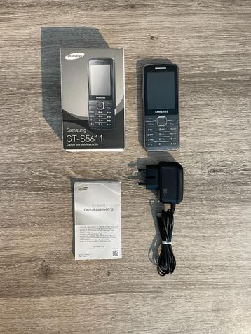 Samsung GT-S5611 gsm met oplader  beschikbaar voor biedingen