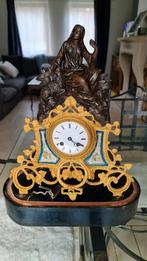 Horloge Napoléon III, Enlèvement