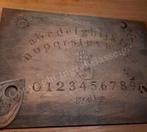 Planche Ouija à vendre. à cause de bruits étranges la nuit., Enlèvement ou Envoi, Neuf