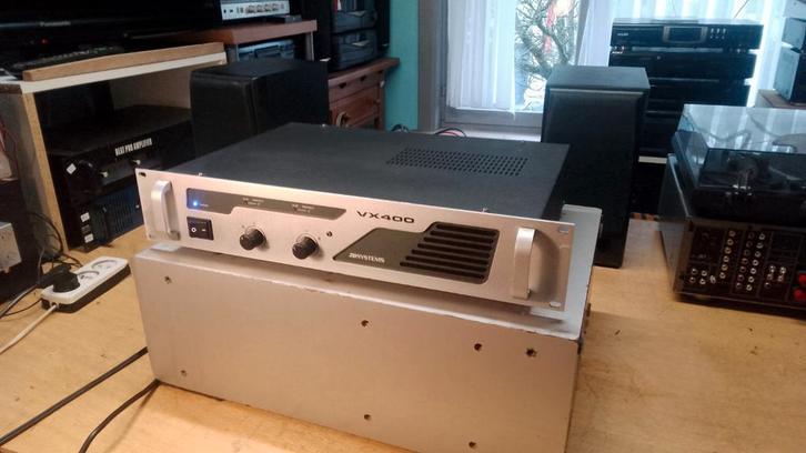 Prachtige disco versterker JB systems VX 400 koopje, Muziek en Instrumenten, Versterkers | Bas en Gitaar, Ophalen