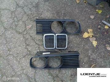 Grill bmw e30 325i 320i 318i 316 beschikbaar voor biedingen