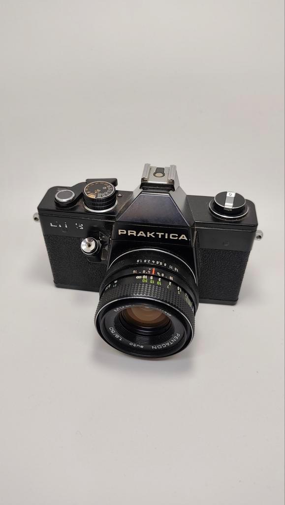 Praktica LTL 3 + Pentacon 50mm f/1.8 (Body werkt goed, lens, Audio, Tv en Foto, Fotocamera's Analoog, Ophalen of Verzenden