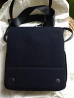 Zwart fluwelen schoudertas/crossbag, NIEUW, Handtassen en Accessoires, Tassen | Schoudertassen, Nieuw, Zwart, Ophalen