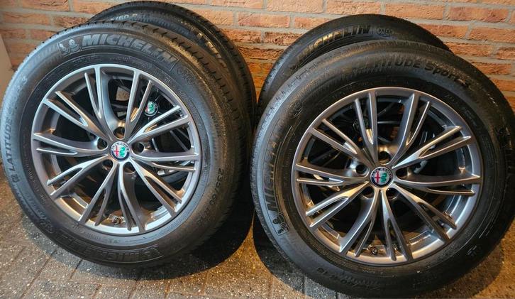 Kit Alfa Romeo Stelvio Summer 18 pouces 5x110 Michelin TPMS, Autos : Pièces & Accessoires, Autres pièces automobiles, Alfa Romeo