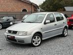 Volkswagen Polo 1.4 Benzine Manueel 1STe EIgenaar ElektrR *, Auto's, Voorwielaandrijving, Stof, Zwart, Volkswagen