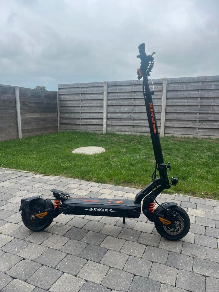 Kukirin g2 master 2025, Fietsen en Brommers, Steps, Ophalen