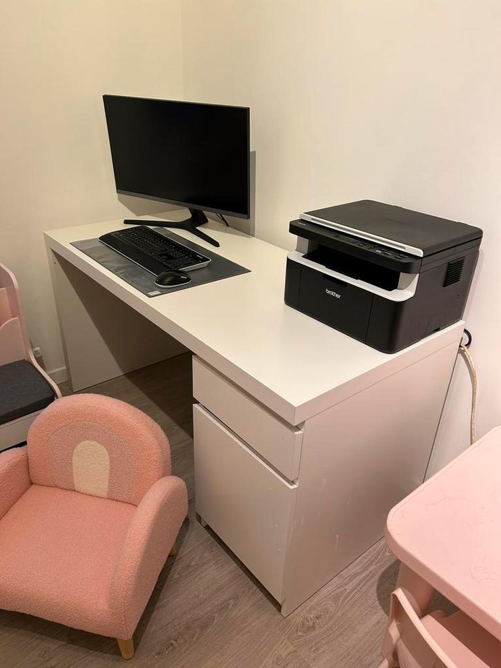 Bureau en bureaustoel te koop, Maison & Meubles, Bureaux, Comme neuf, Bureau, Enlèvement