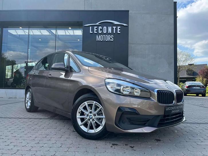 BMW 2 Serie Tourer 216 216i Active Sportzetels/Gps/Cruise/PD, Auto's, BMW, Te koop, 2 Reeks Active Tourer, ABS, Airbags, Airconditioning