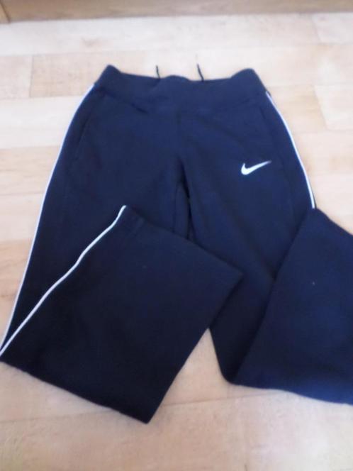Nike Training Sportswear Leggingbroek 10-12 jaar blauw, Kinderen en Baby's, Kinderkleding | Maat 146, Zo goed als nieuw, Jongen of Meisje