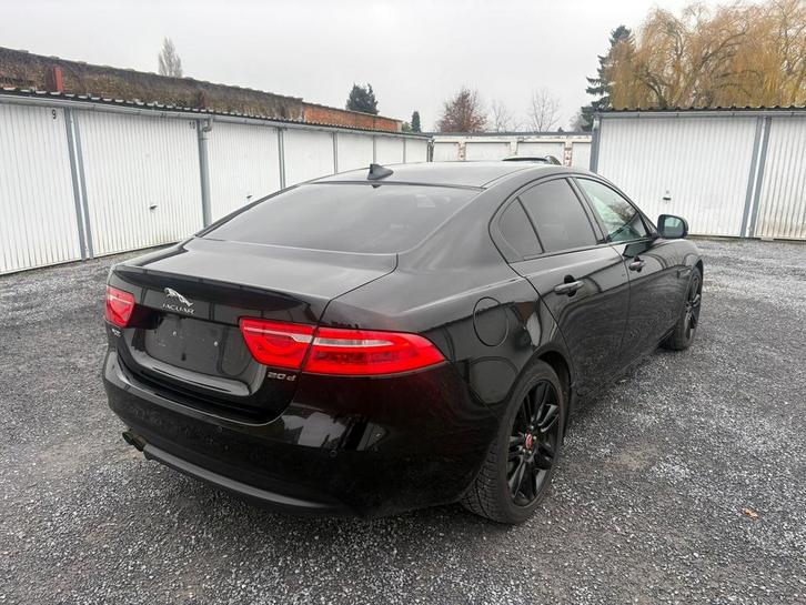 jaguar XE black edition Automaat 2015/11 2.0d, Auto's, Jaguar, Particulier, Automaat, Ophalen