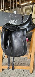 Dressuurzadel Peter Horobin elite 17,5inch, Dieren en Toebehoren, Paarden en Pony's | Zadels, Ophalen, Zo goed als nieuw