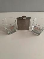 Flasque et 2 verres JOHNNIE WALKER, Collections, Verres & Petits Verres, Comme neuf