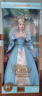Barbie dolls of the world Danish Court, Comme neuf, Enlèvement ou Envoi