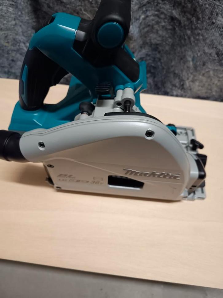 Makita invalzaag DSP600zj 36v nieuwstaat zie omschrijving, Bricolage & Construction, Outillage | Scies mécaniques, Scie plongeante