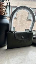 Nouveau sac Longchamp M, Enlèvement ou Envoi