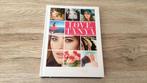 Love, Tanya - Tanya Burr, Boeken, Gelezen