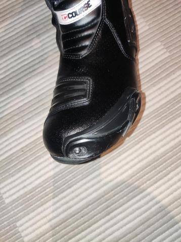 Botte moto taille 46 marque Course beschikbaar voor biedingen