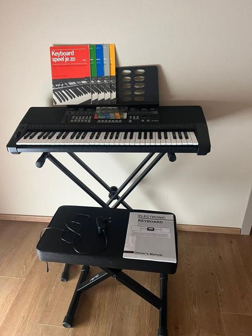 keyboard Medeli A300 Keyboard + Gratis zitje, Muziek en Instrumenten, Keyboards, Zo goed als nieuw, 61 toetsen, Medeli, Ophalen