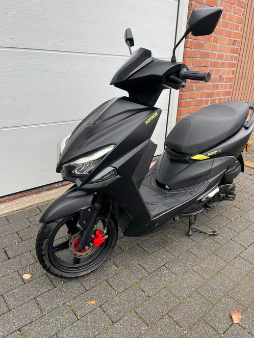 Motron Brezzy 50, Fietsen en Brommers, Scooters | Overige merken, Ophalen