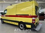 Mercedes Sprinter | Ambulance | 1ste eig. | automaat | airco, Auto's, Te koop, 5 deurs, 140 kW, Stof