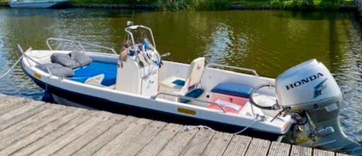 Consoleboot met trailer, Watersport en Boten, Vis- en Consoleboten, Gebruikt, 30 tot 50 pk, 3 tot 6 meter, Benzine, Buitenboordmotor