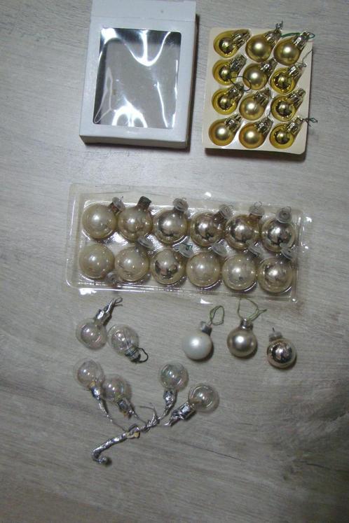 kleine kerstballen zilver goud paarlemoer transparant 2à3cm, Diversen, Kerst, Ophalen of Verzenden