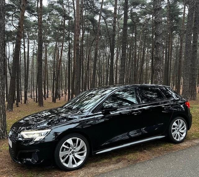 Audi A3 Hatchback Sportpack Benz 2021 : 21500euro, Autos, Audi, Particulier, A3, ABS, Essence, Berline, 5 portes, Automatique