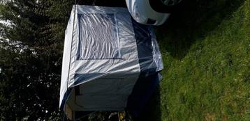 Schuurtent beschikbaar voor biedingen