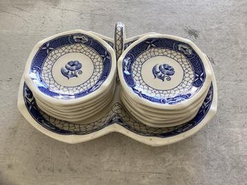 Schoteltjes, butterfly, societe ceramique, Maastricht beschikbaar voor biedingen