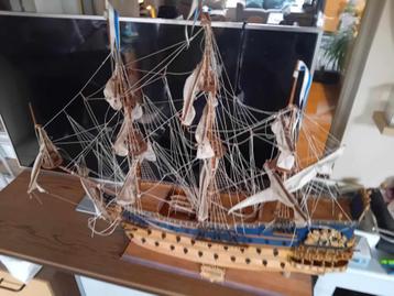 houten miniatuur zeilboot le soleil royal van 1669