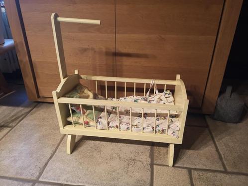 2 poppenwiegen, Kinderen en Baby's, Speelgoed | Poppen, Gebruikt, Ophalen