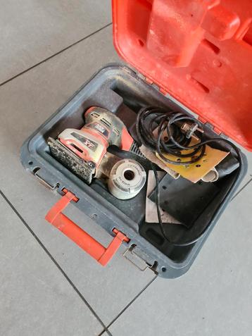 Schuurmachine black &decker xt beschikbaar voor biedingen
