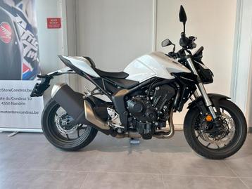 Hornet 1000 neuve! beschikbaar voor biedingen