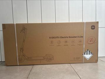 Te koop: Gloednieuwe Xiaomi Electric Scooter 3 Lite beschikbaar voor biedingen