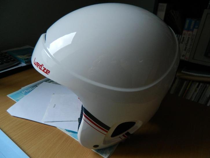 Casque + gants de ski, Sport en Fitness, Skiën en Langlaufen, Zo goed als nieuw, Kleding, Ski, Overige merken, Ophalen of Verzenden