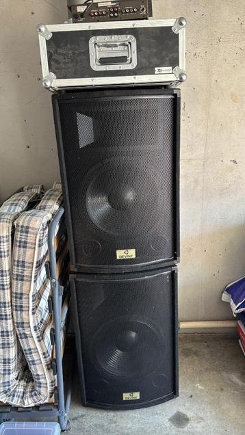Devine passieve speaker + versterker  beschikbaar voor biedingen