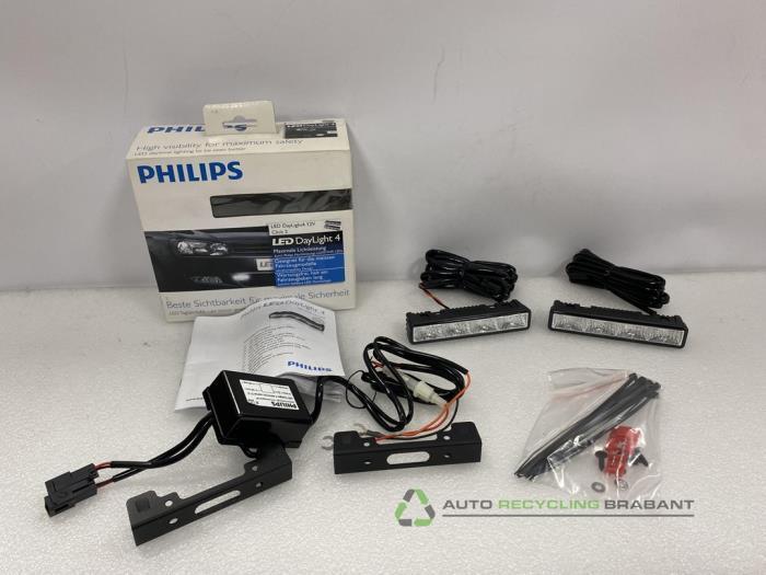 Kit de lumière de jour d'un Dacia Sandero, Autos : Pièces & Accessoires, Éclairage, Utilisé, 3 mois de garantie, Enlèvement ou Envoi