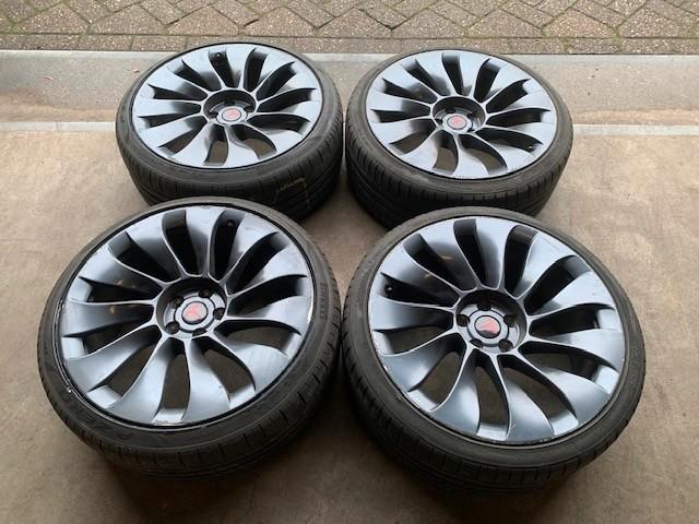 TESLA MODEL 3 Y UBER-TURBINE VELGEN + BANDEN 235 35 R20, Autos : Divers, Tuning & Styling, Enlèvement ou Envoi